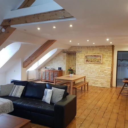 Loft Dans Les Pyrenees Lägenhet Oloron-Sainte-Marie Exteriör bild