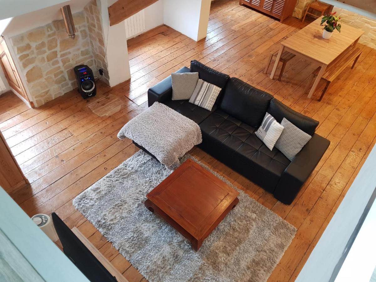 Loft Dans Les Pyrenees Lägenhet Oloron-Sainte-Marie Exteriör bild